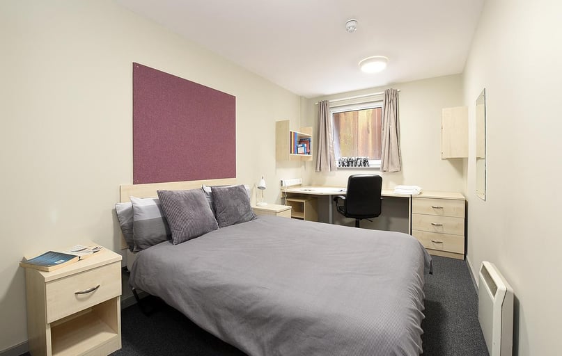 Calgary Street, Lanarkshire, Glasgow - Image 1